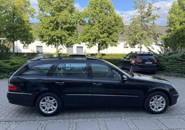 Mercedes-Benz Klasa E cena 29900 przebieg: 276000, rok produkcji 2009 z Baranów Sandomierski małe 781